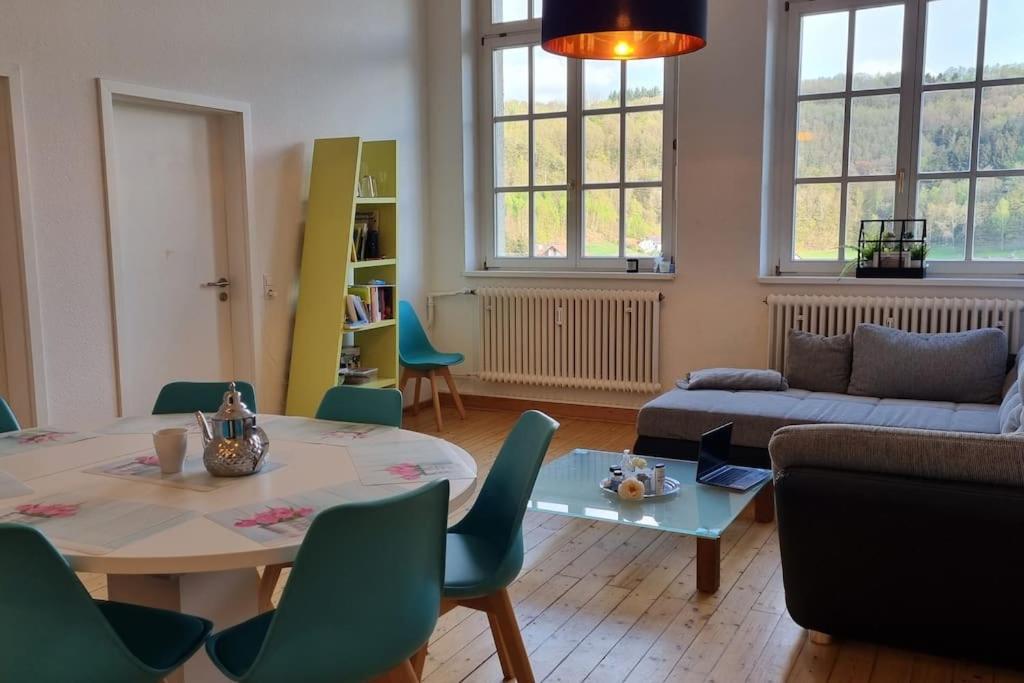 Alte Schule In Trulben